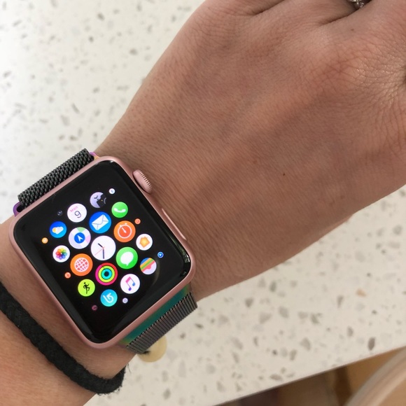 apple watch 7000 series 38mm rose gold